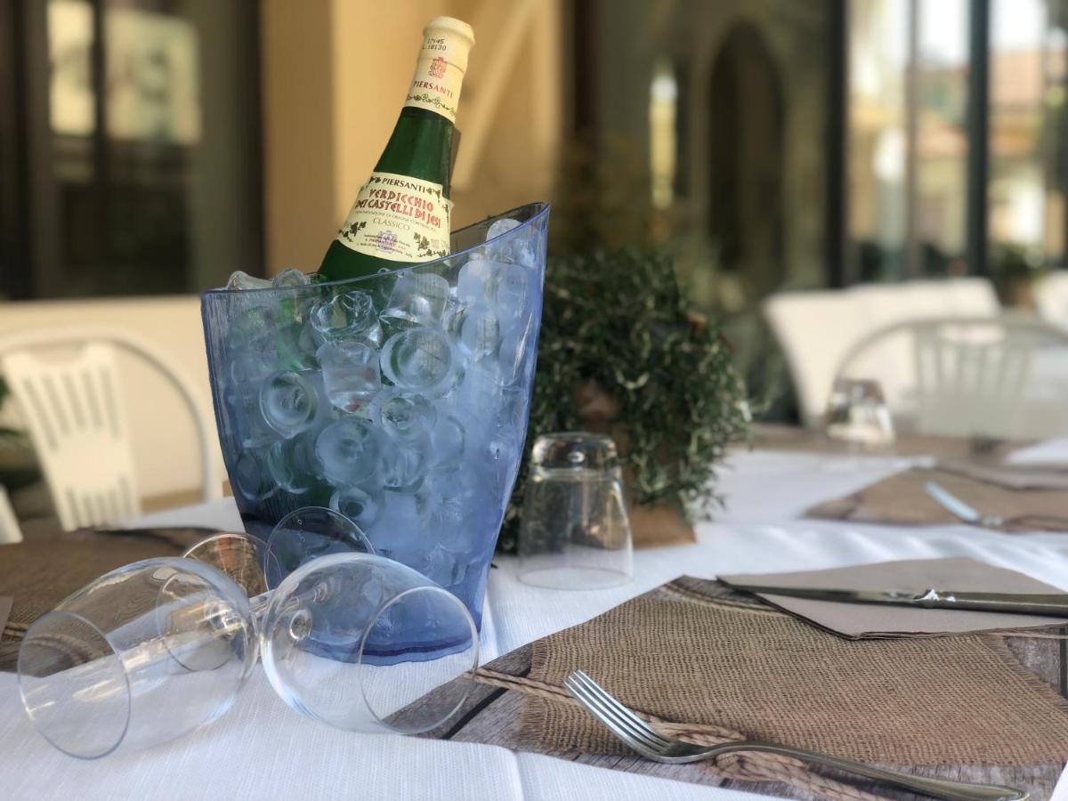 Hotel La Conchiglia Bellaria-Igea Marina Bagian luar foto
