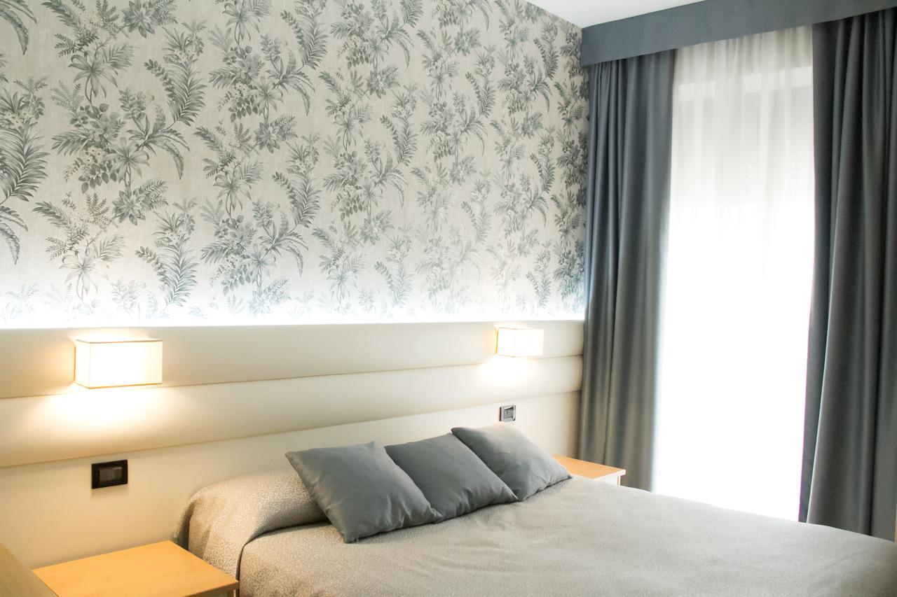 Hotel La Conchiglia Bellaria-Igea Marina Bagian luar foto