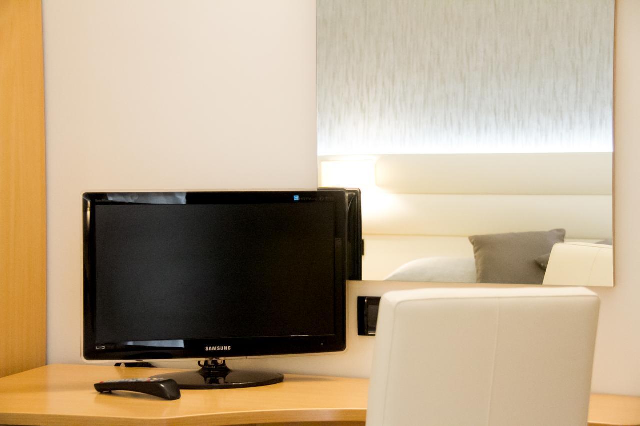 Hotel La Conchiglia Bellaria-Igea Marina Bagian luar foto